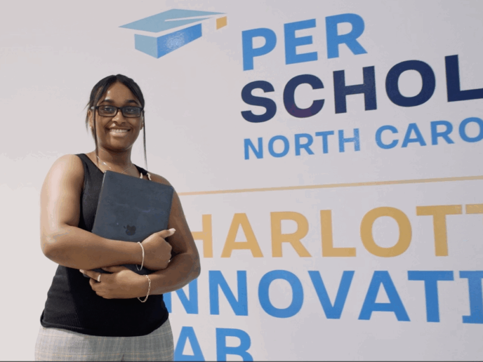 Leslie Per Scholas - | The Leon Levine Foundation